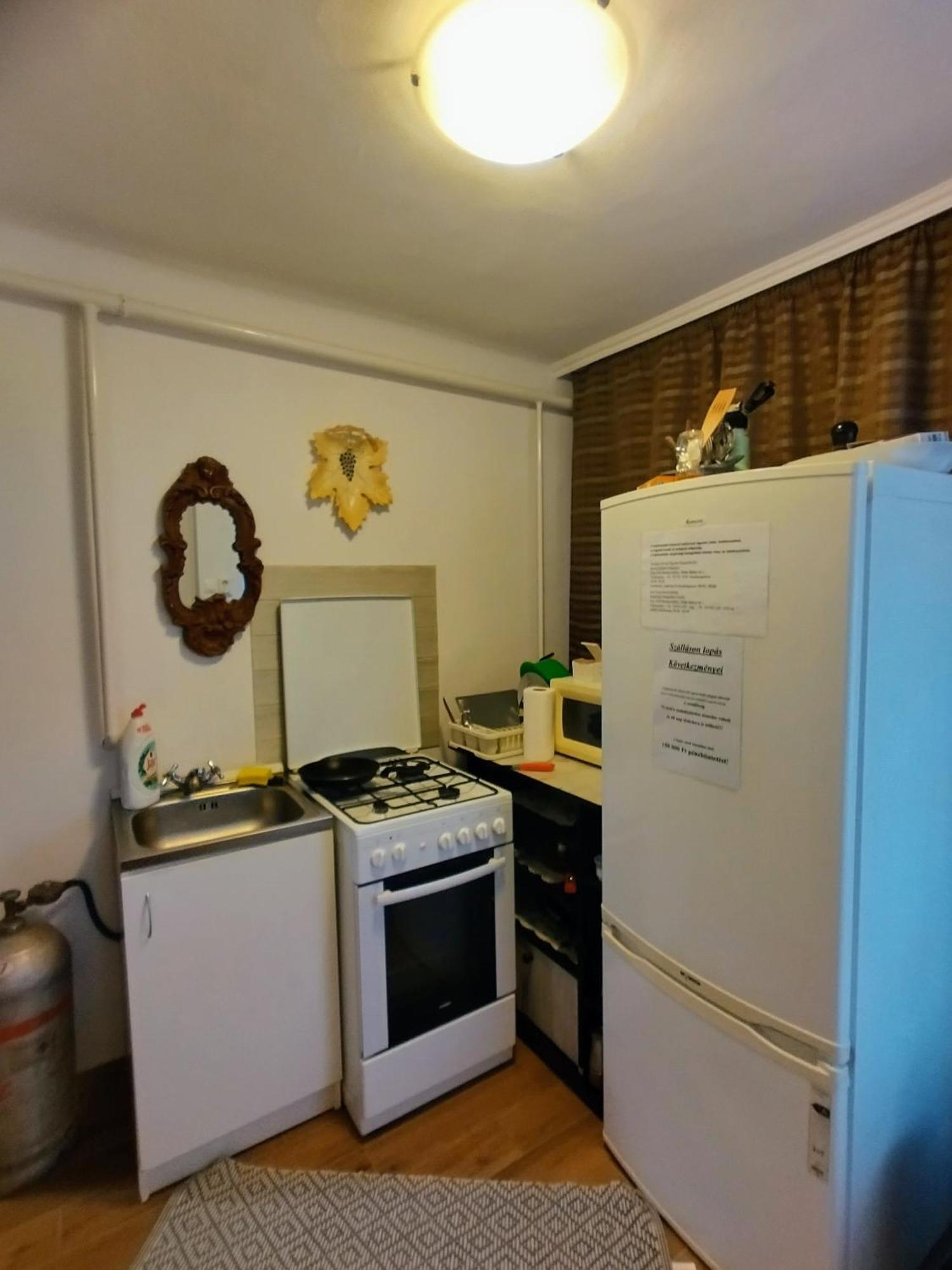Bundik Vendégház Berettyóújfalu Zimmer foto