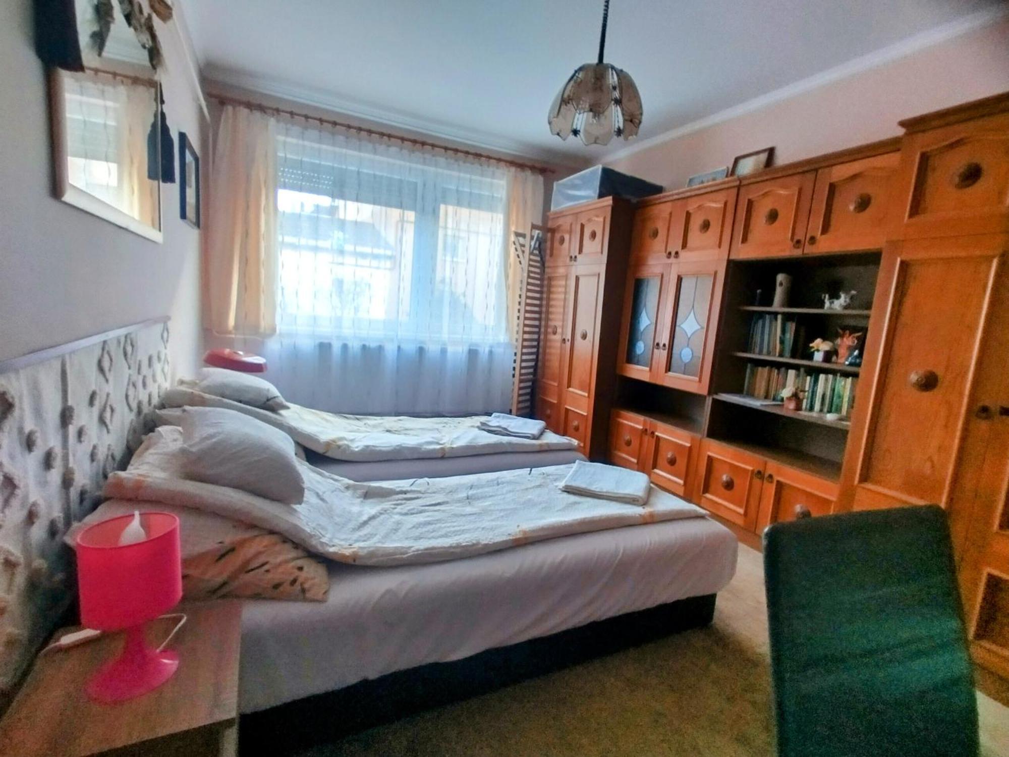Bundik Vendégház Berettyóújfalu Exterior foto
